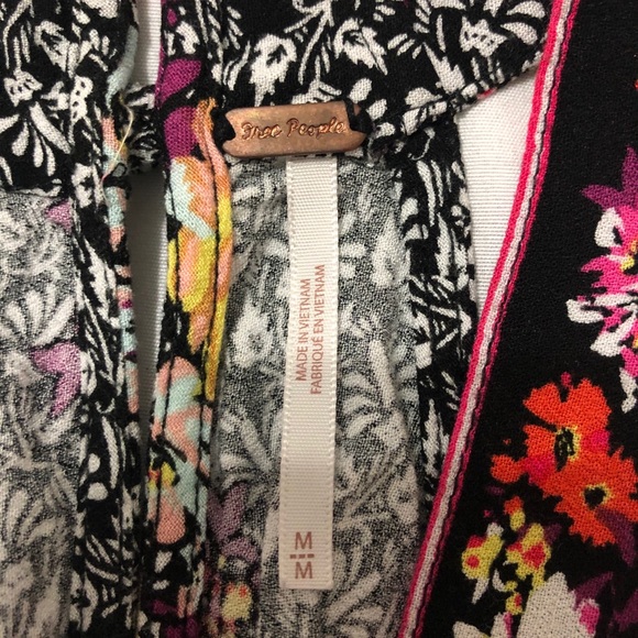 Free People Dream Darlin Deep V Tank Top Sz M - Picture 2 of 9